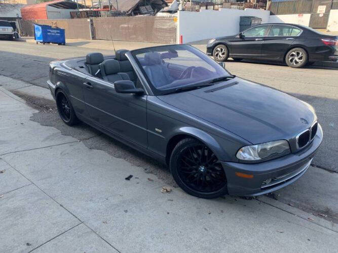 2002 BMW 3 Series 330Ci