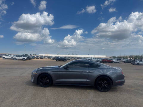 2022 Ford Mustang EcoBoost