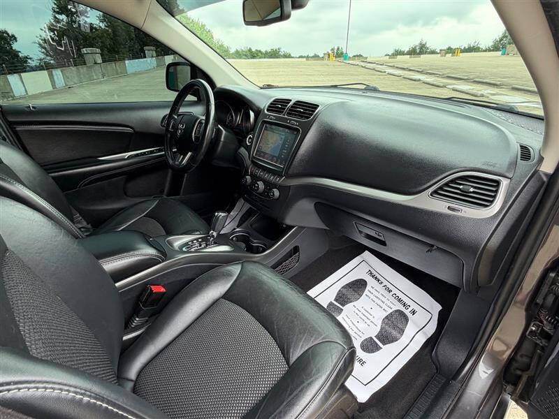 2019 Dodge Journey Crossroad