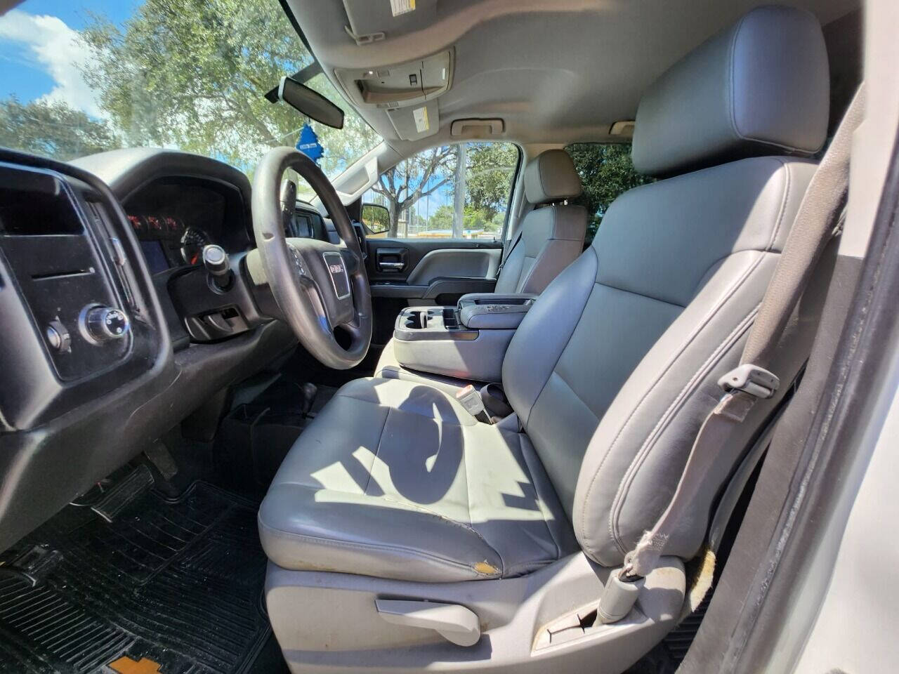 2014 GMC Sierra Pickup - $17,995