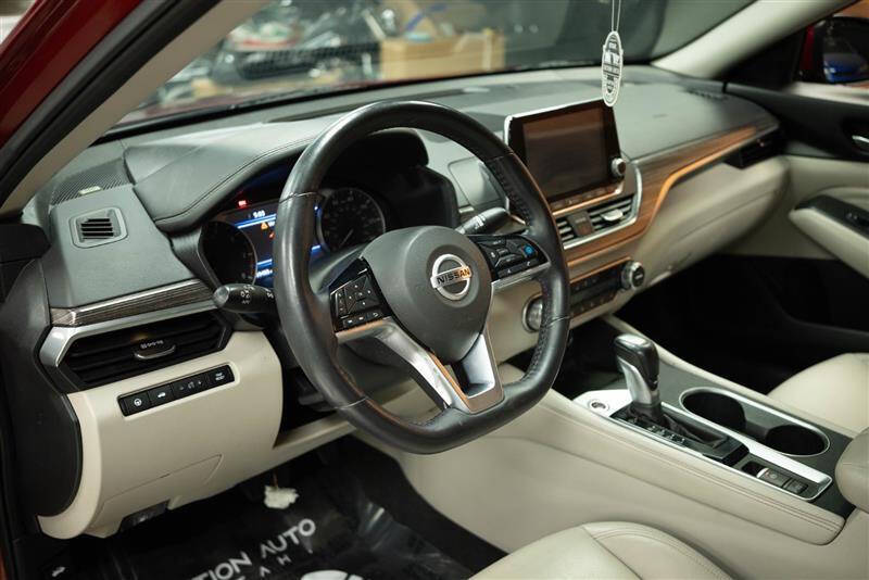 2019 Nissan Altima 2.5 Platinum
