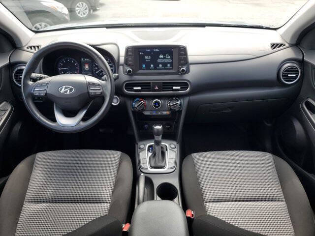 2021 Hyundai Kona SEL Plus