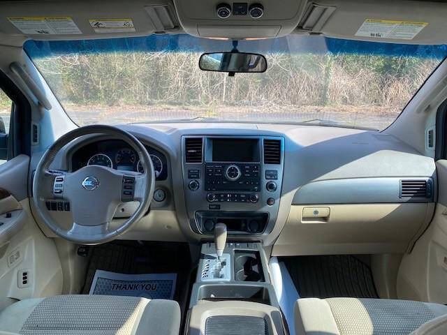 2012 Nissan Armada