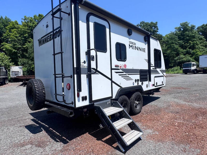 2022 Winnebago Minnie Winnie 1808FBS