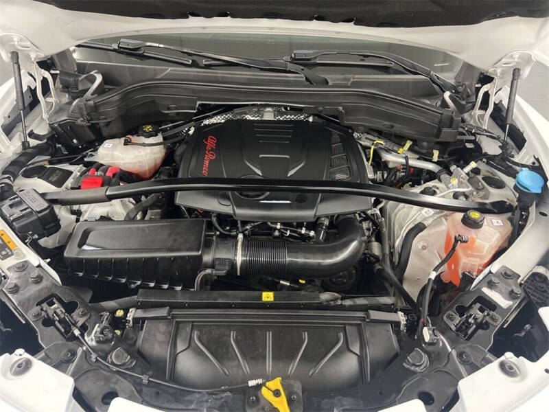 2022 Alfa Romeo Stelvio Ti