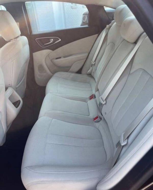 2016 Chrysler 200