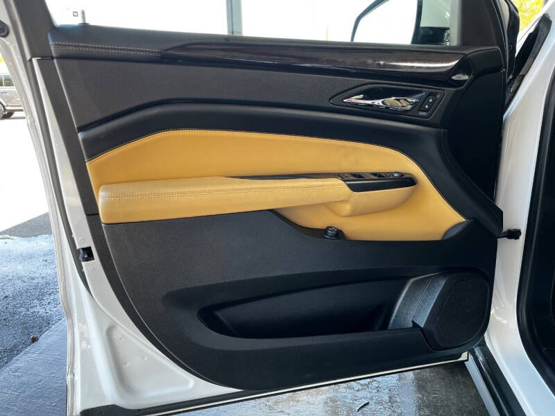 2015 Cadillac SRX Performance Collection