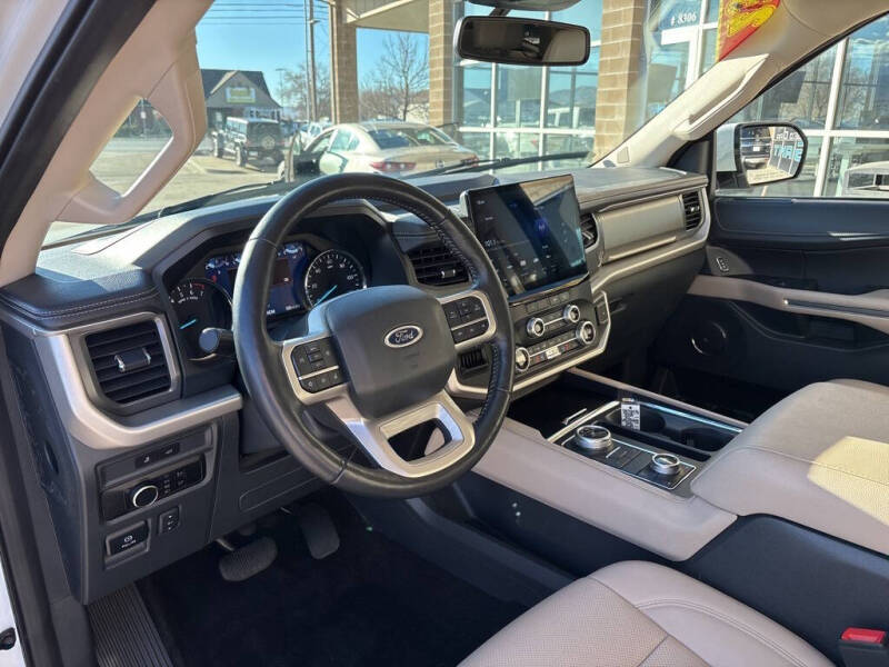 2023 Ford Expedition MAX XLT