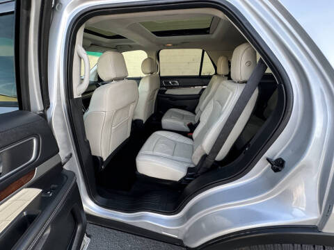 2016 Ford Explorer Platinum