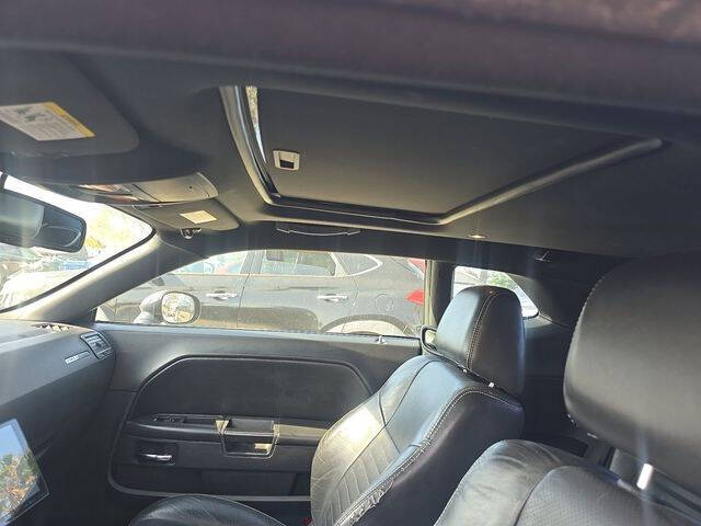 2014 Dodge Challenger SXT
