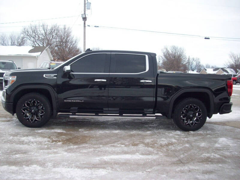 Used 2021 GMC Sierra 1500 Denali with VIN 1GTU9FEL8MZ367128 for sale in Kansas City