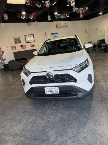 2023 Toyota RAV4 Hybrid XLE