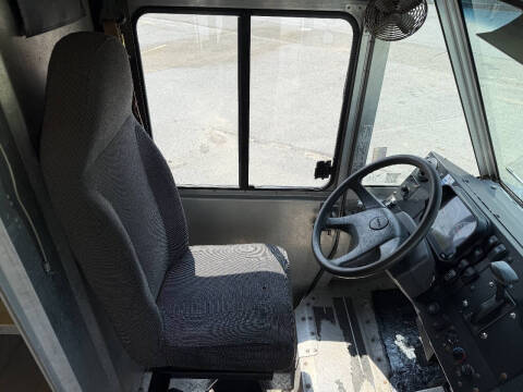 2020 Freightliner MT45 Chassis