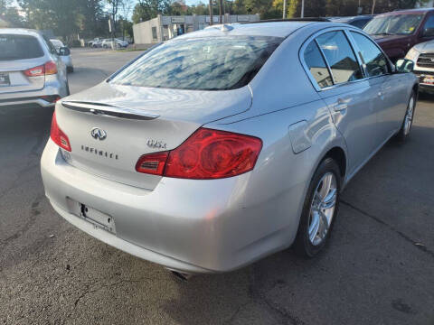 2011 Infiniti G25 Sedan x