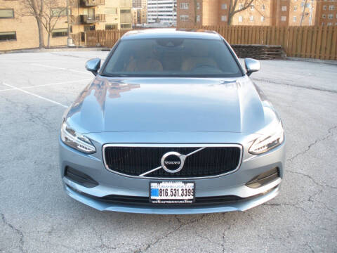 2018 Volvo S90 T5 Momentum