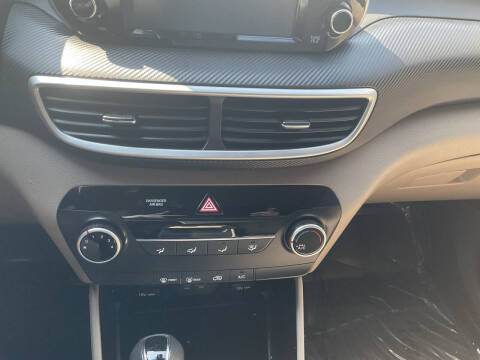 2020 Hyundai Tucson SE