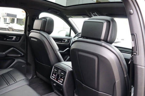 2021 Porsche Cayenne Coupe