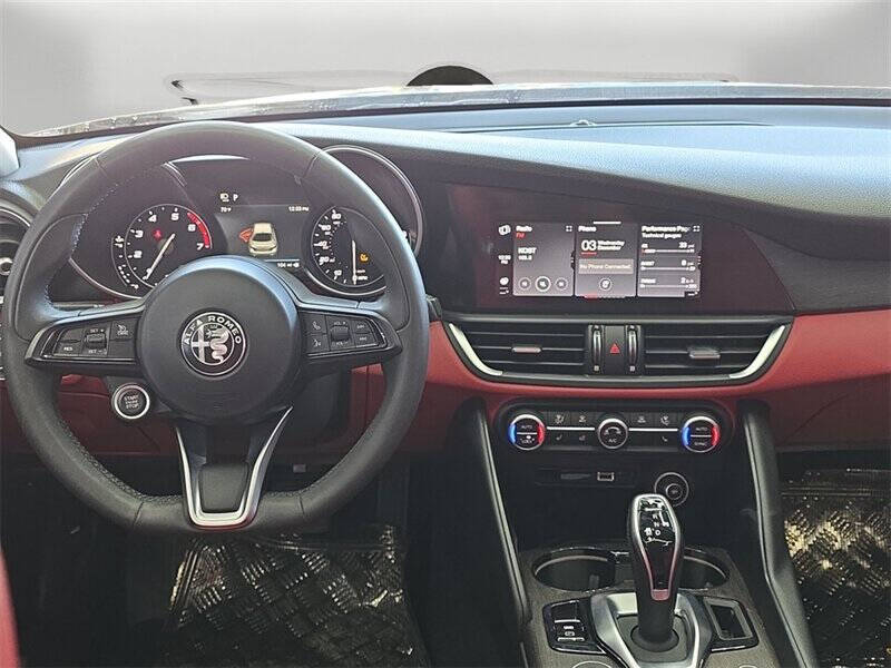 2021 Alfa Romeo Giulia Ti