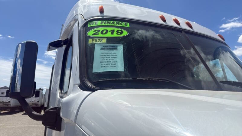 2019 Freightliner Cascadia