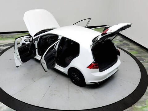 2017 Volkswagen Golf GTI S