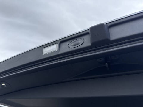 2022 Rivian R1S Launch Edition