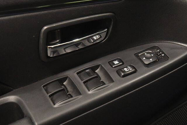 2024 Mitsubishi Outlander Sport LE