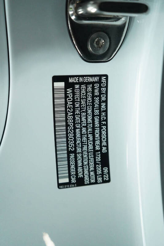 2023 Porsche 718 Cayman GT4 RS