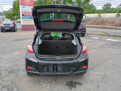 2019 Chevrolet Cruze LS