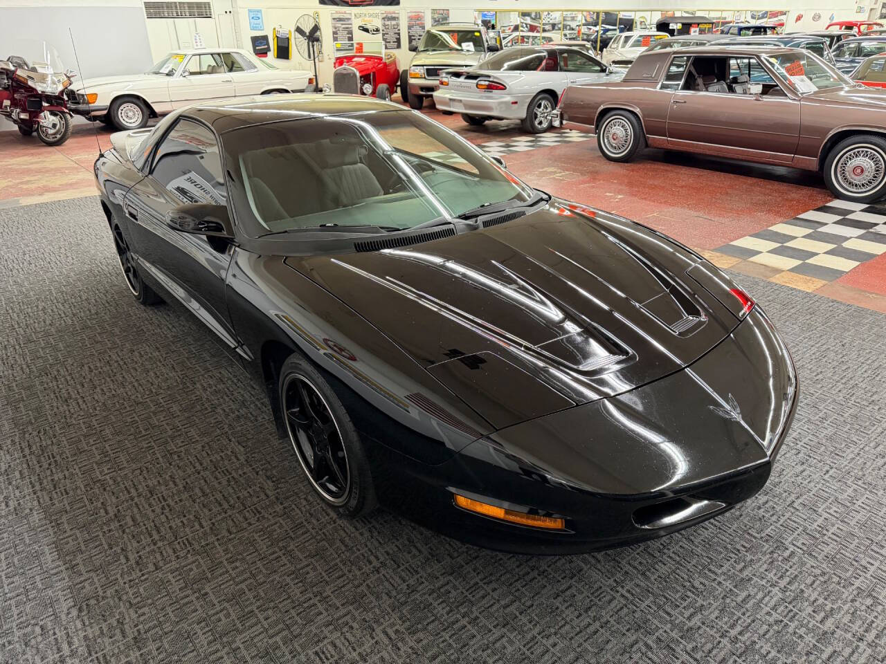 1993 Pontiac Firebird 32