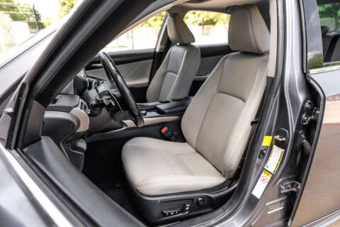 2015 Lexus IS 350