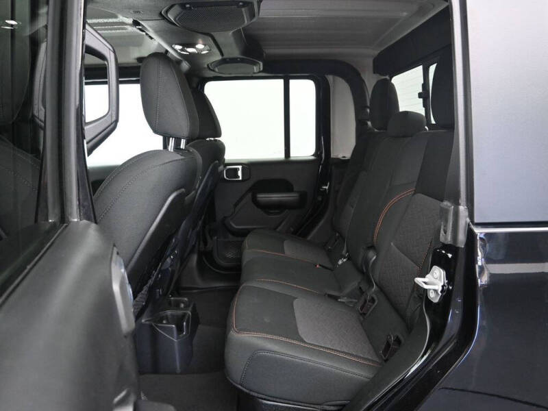 2021 Jeep Gladiator Mojave