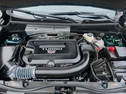 2024 Cadillac XT4 Luxury