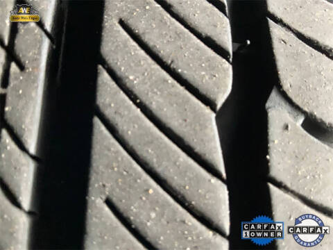 2024 Volvo XC40 B5 Plus Dark Theme