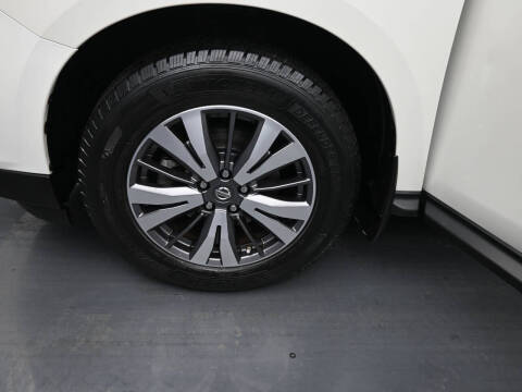 2017 Nissan Pathfinder