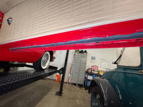 1957 Ford Thunderbird