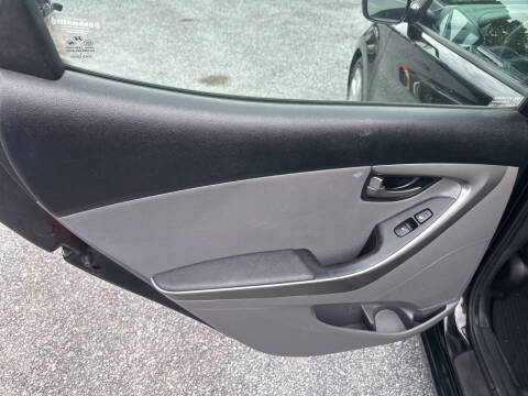2013 Hyundai Elantra GLS