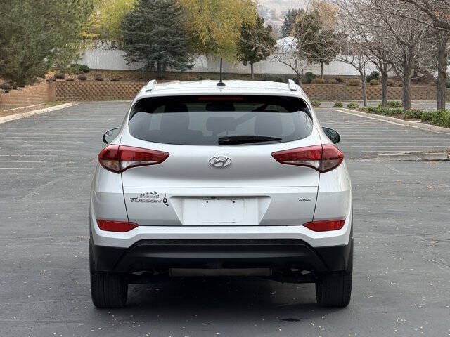2017 Hyundai Tucson SE