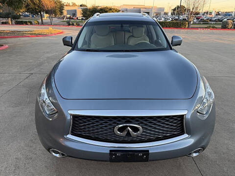 2017 Infiniti QX70