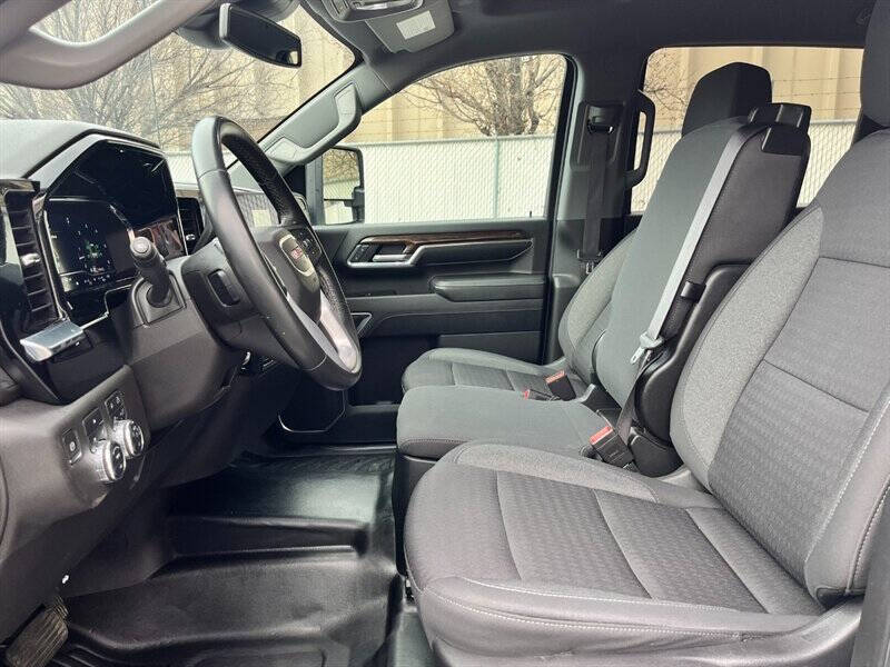 2024 GMC Sierra 3500HD