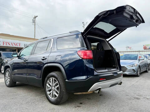 2017 GMC Acadia SLE-2