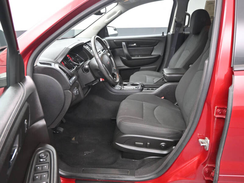 2013 GMC Acadia SLE-2