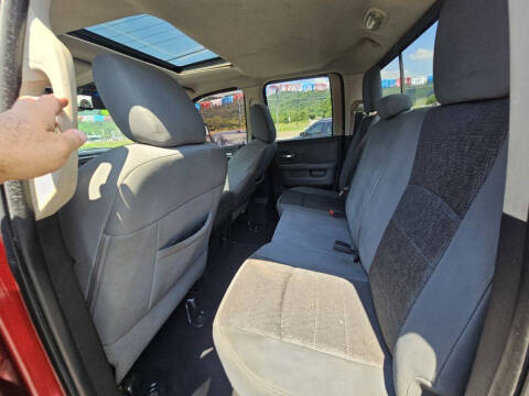 2014 RAM 1500 SLT