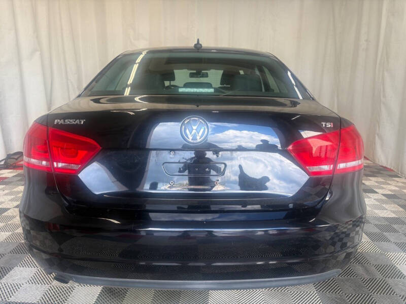 2015 Volkswagen Passat 1.8T Wolfsburg Edition