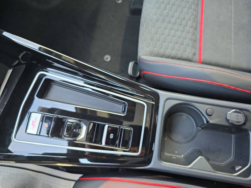 2026 Volkswagen Golf GTI SE