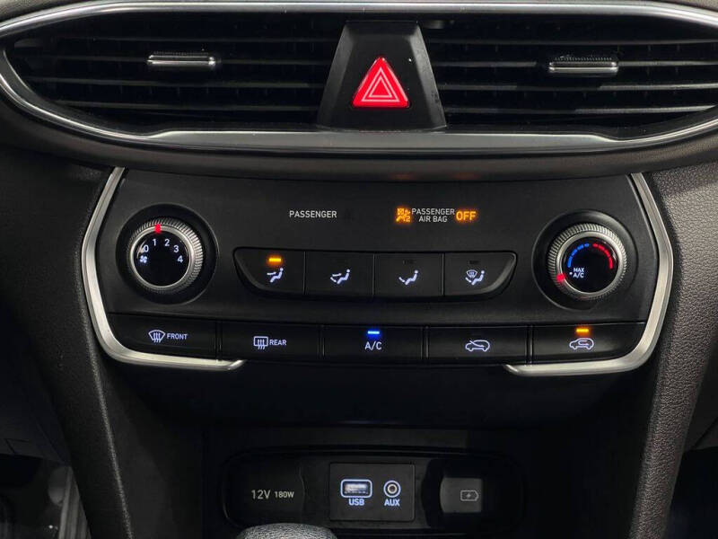 2020 Hyundai Santa Fe SE