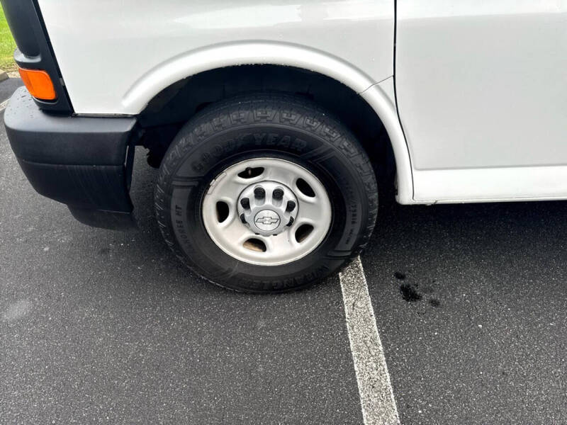 2017 Chevrolet Express 2500