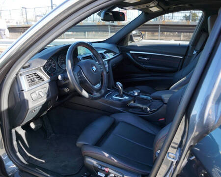 2018 BMW 3 Series 330i xDrive