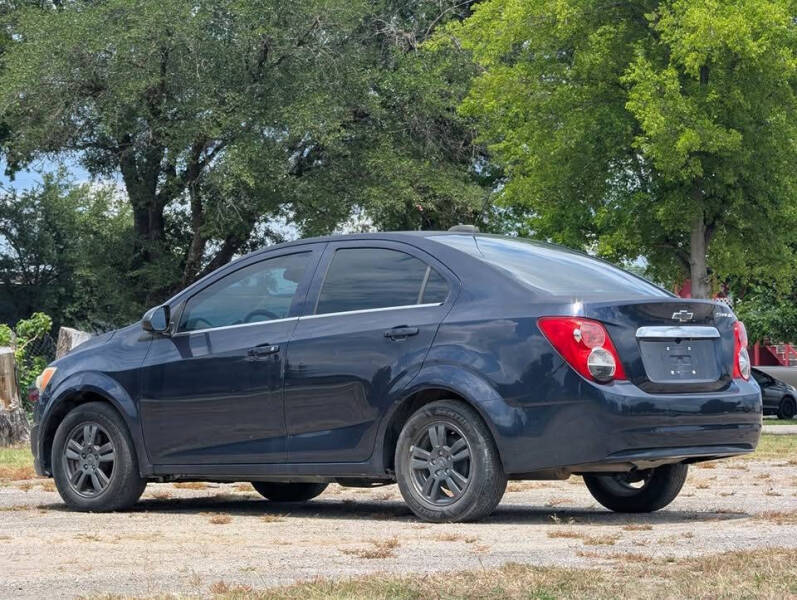 2016 Chevrolet Sonic LT Auto