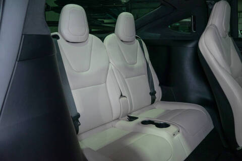 2022 Tesla Model X Plaid