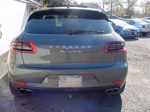 2016 Porsche Macan Turbo